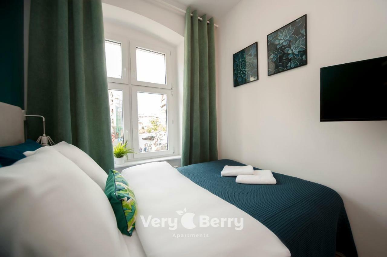 Very Berry - Glogowska 35A - Mtp Apartments - Self Check In 24H Poznań Extérieur photo