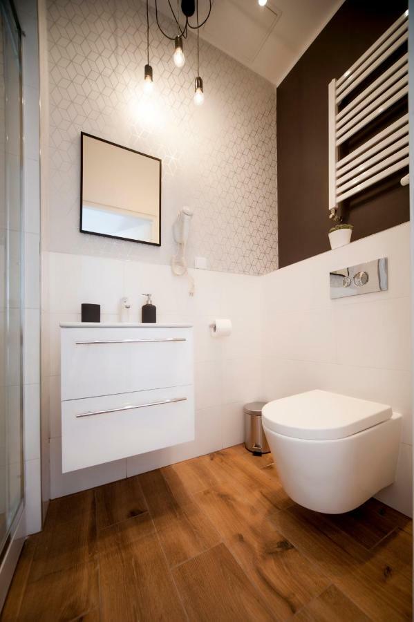 Very Berry - Glogowska 35A - Mtp Apartments - Self Check In 24H Poznań Extérieur photo