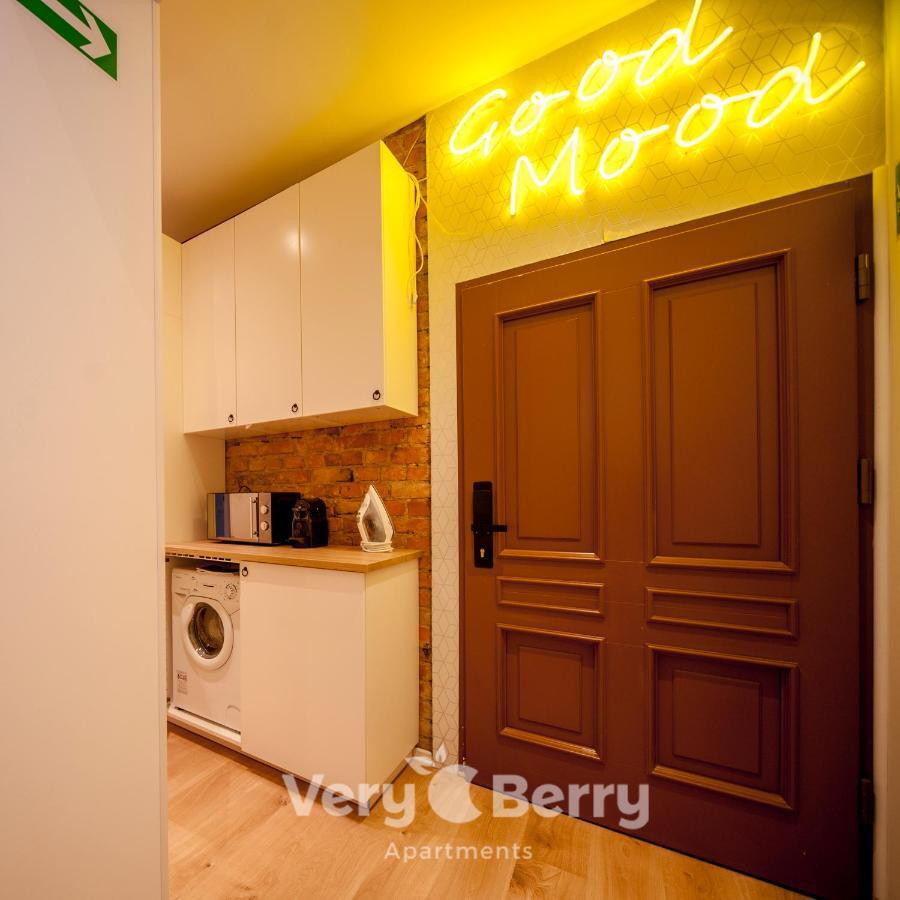 Very Berry - Glogowska 35A - Mtp Apartments - Self Check In 24H Poznań Extérieur photo